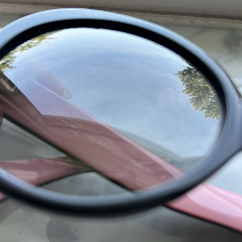 Authentic Coach sunglasses - Picture 9 of 9